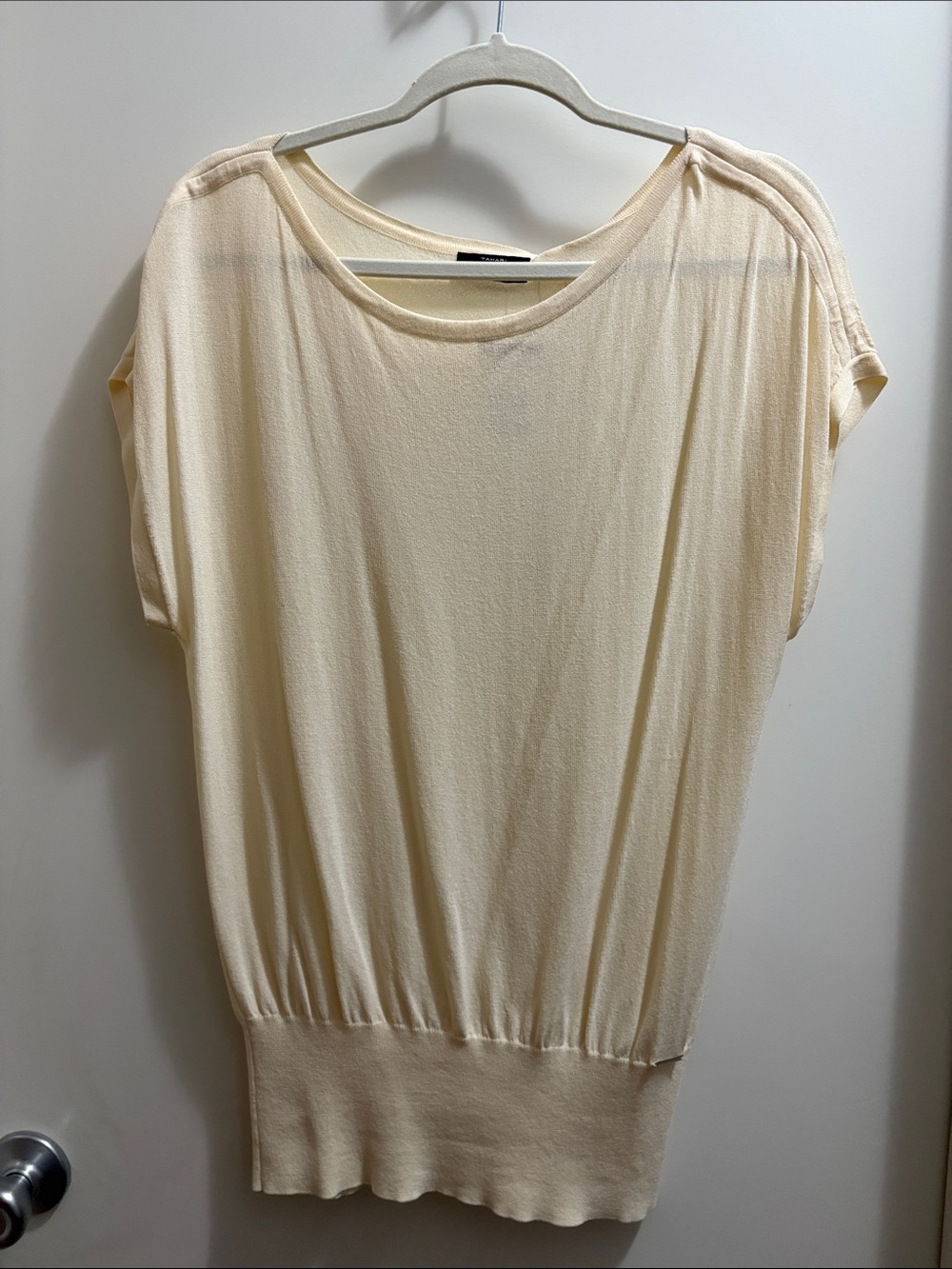 Tahari Cream Short Sleeve Blouson Sweater